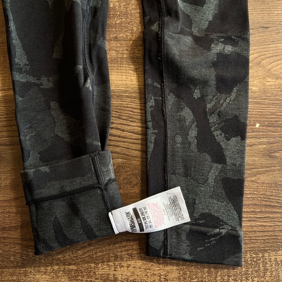 Adapt Camo Seamless Leggings - Picture 6 of 6